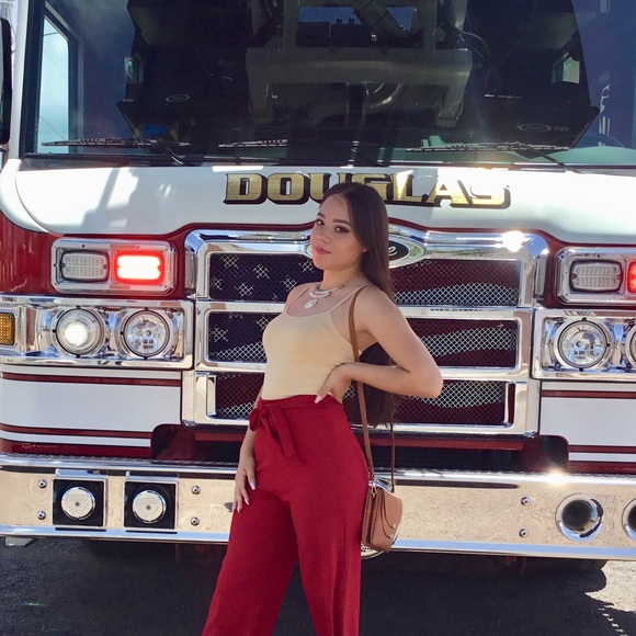 SOLD OUT - Picture 5 of 7